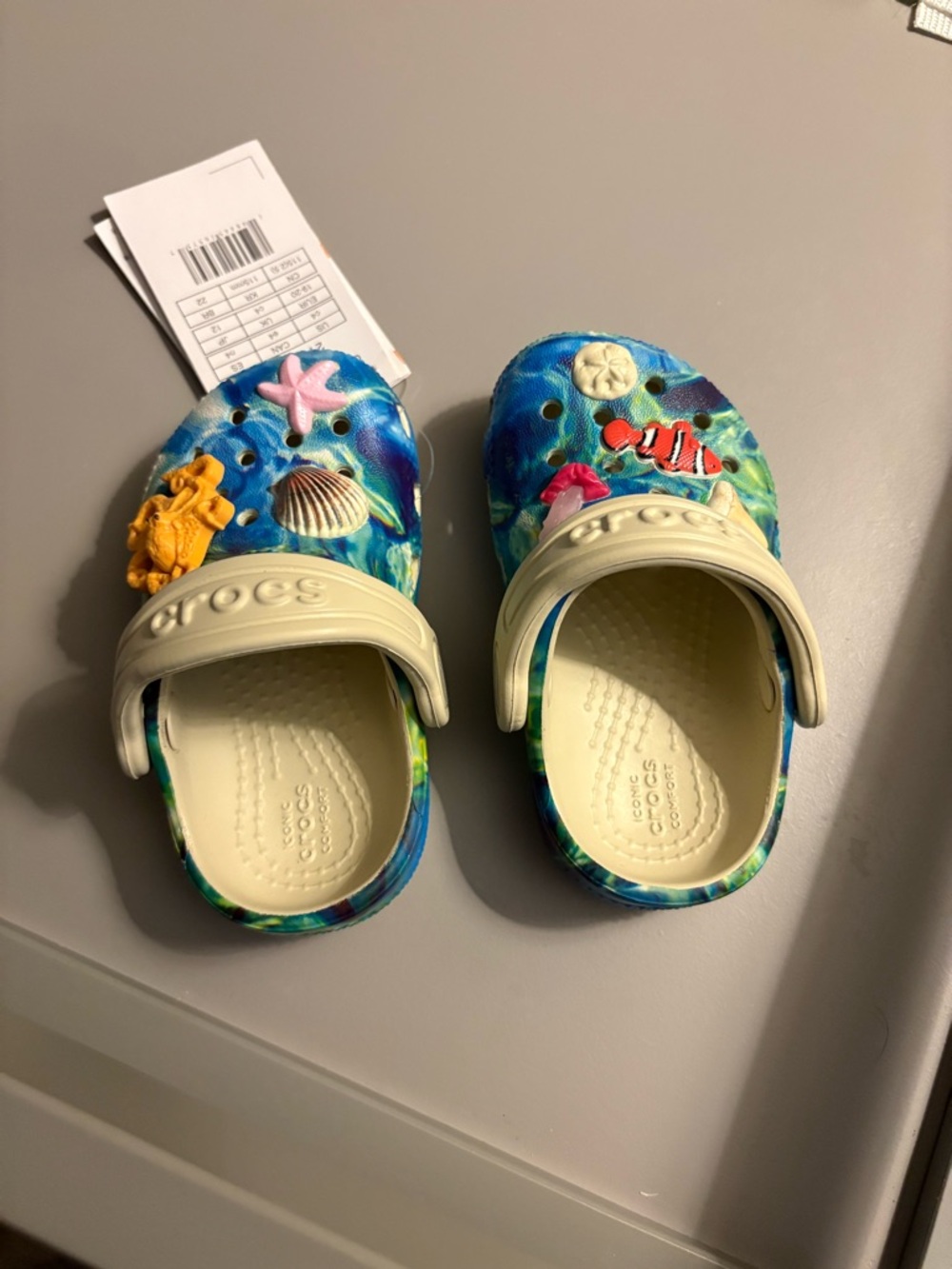 CROCS Kids' Blue & Cream Sea Life Clogs with Charms-Never worn! Size 4